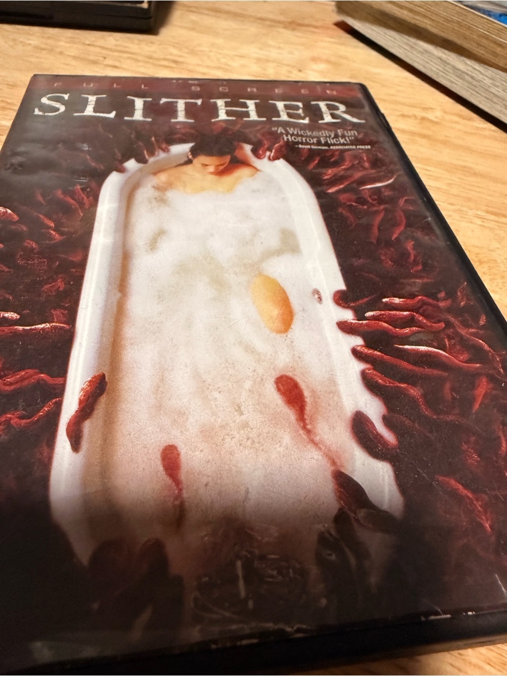 Slither DVD - Horror Movie (Black/Red)